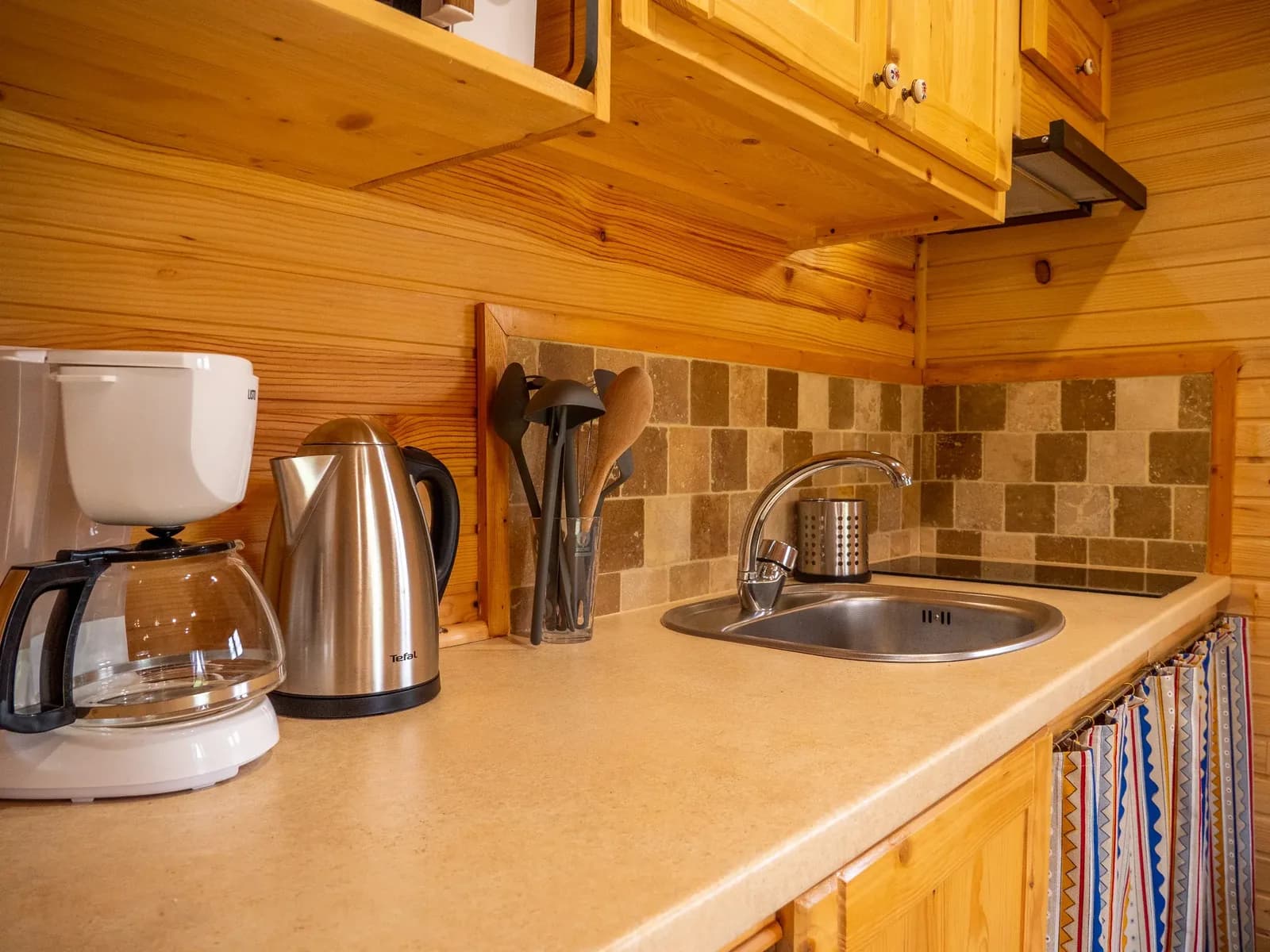 Roulotte Jaune - Les rouges-gorges - Photo 11