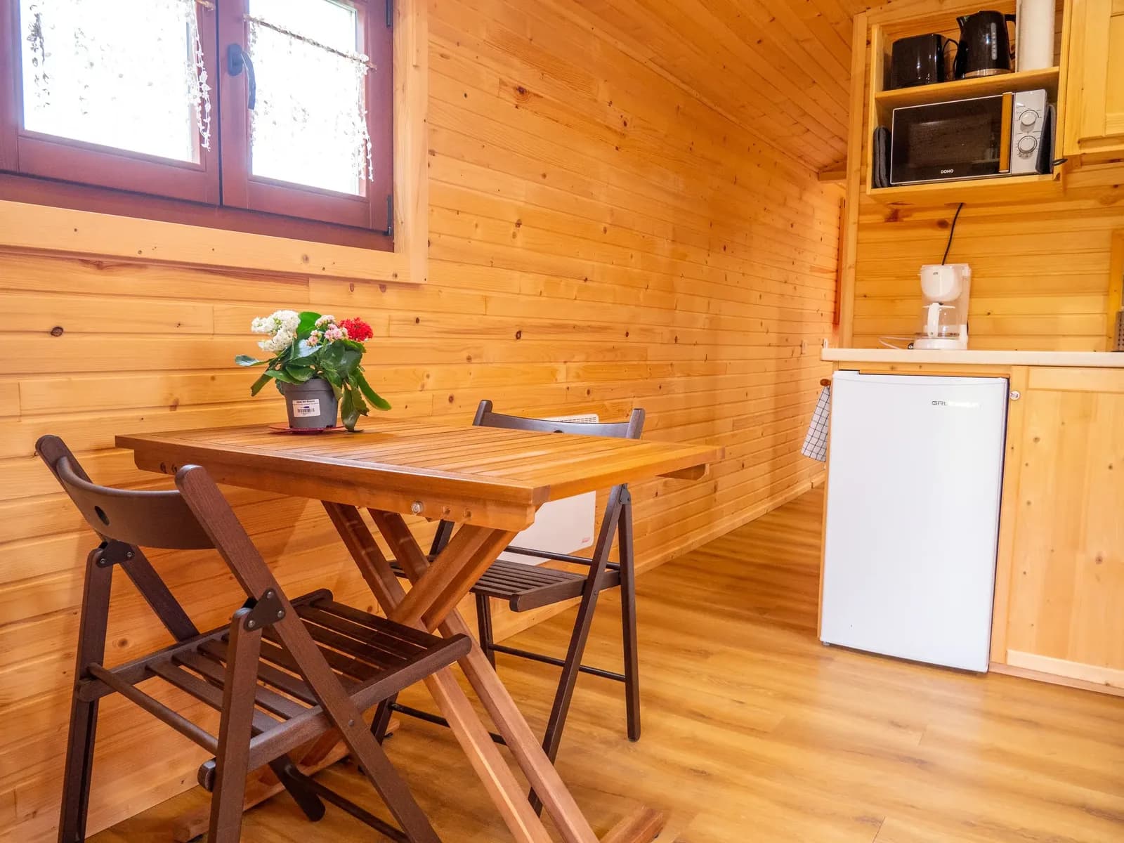 Roulotte Rouge - Les mésanges - Photo 3